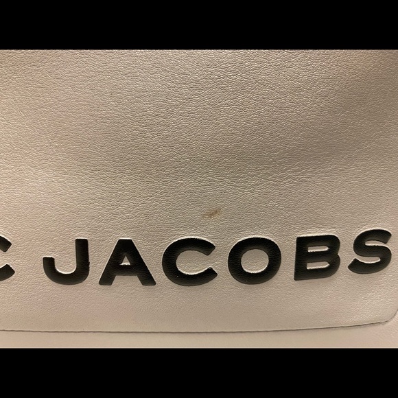 Marc by Marc Jacobs grey leather crossbody purse handbag - Picture 2 of 9